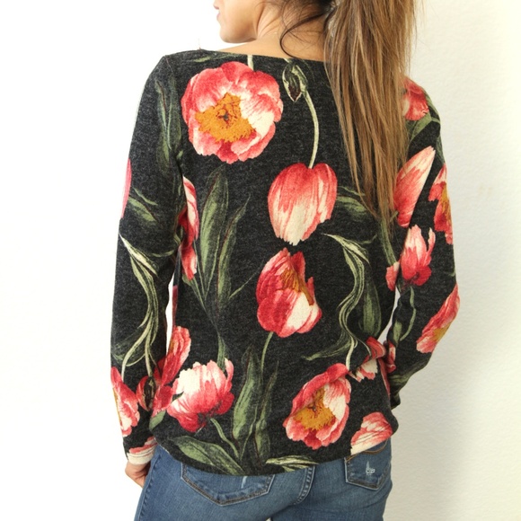 Missy Clothique Floral Top Blouse Small Medium - Picture 3 of 4